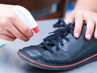 kā apstrādāt apavi